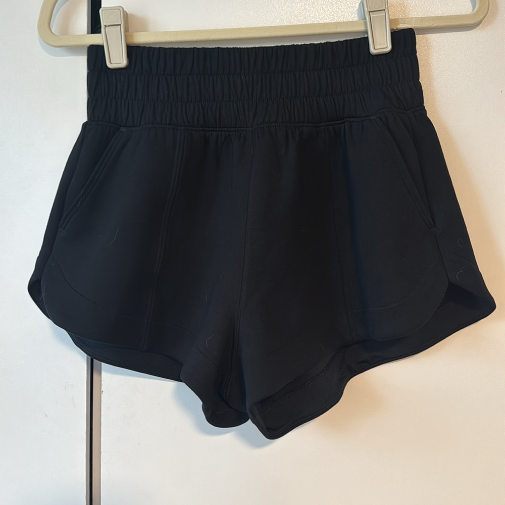 Abercrombie - YPB neoKNIT Unlined Short